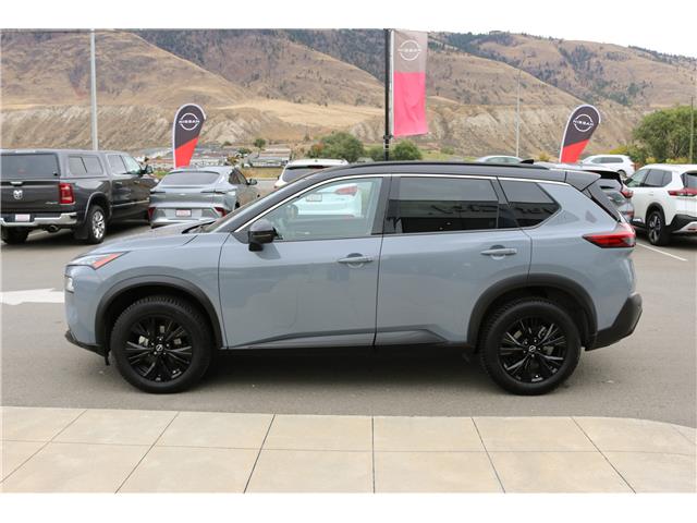 2023 Nissan Rogue SV Moonroof (Stk: UT2207) in Kamloops - Image 2 of 21