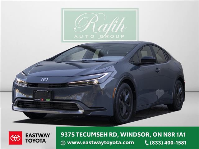 2025 Toyota Prius Plug-In Hybrid SE - 8km