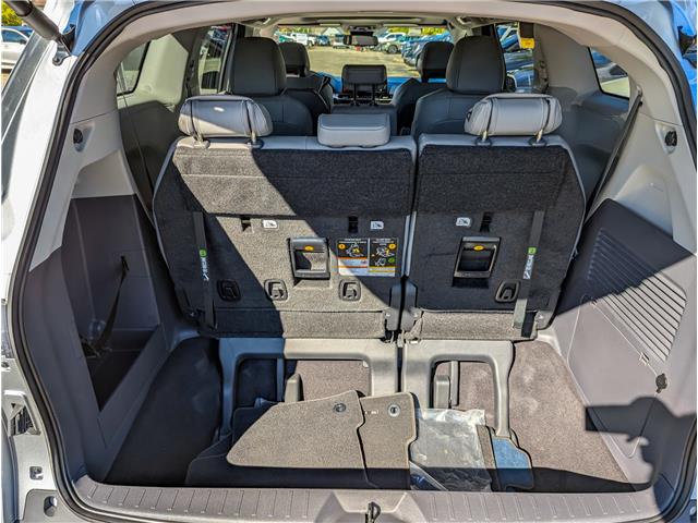 2023 Toyota Sienna LE 8-Passenger (Stk: WU7754) in Welland - Image 9 of 25