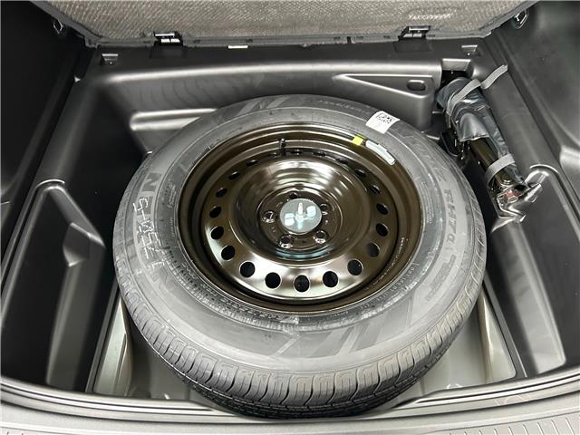 2025 Jeep Grand Cherokee Laredo (Stk: 25123D) in London - Image 14 of 36