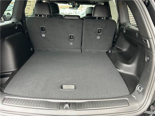 2025 Jeep Grand Cherokee Laredo (Stk: 25123D) in London - Image 15 of 36