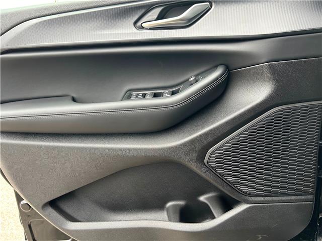 2025 Jeep Grand Cherokee Laredo (Stk: 25123D) in London - Image 23 of 36