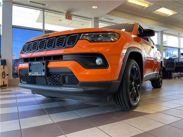 2026 Jeep Compass North (Stk: 26-145) in Sarnia - Image 1 of 20
