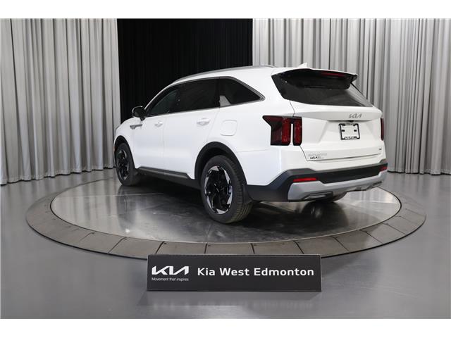 2026 Kia Sorento Plug-In Hybrid LX (Stk: 26526) in Edmonton - Image 4 of 26 2026 Kia Sorento Plug-In Hybrid LX (Stk: 26526) in Edmonton - Image 4 of 26