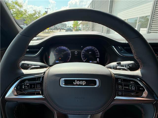 2025 Jeep Grand Cherokee L Summit (Stk: 25482D) in London - Image 18 of 25