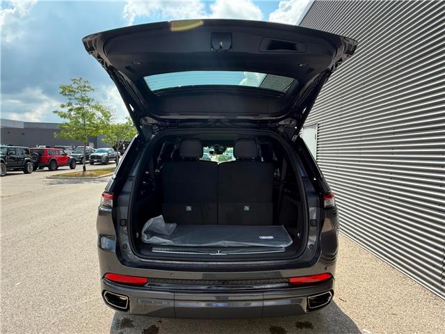 2025 Jeep Grand Cherokee L Summit (Stk: 25482D) in London - Image 6 of 25
