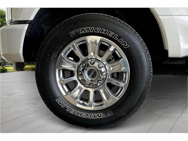 2022 Ford F-350 Limited (Stk: 25F15583A) in Vancouver - Image 9 of 36