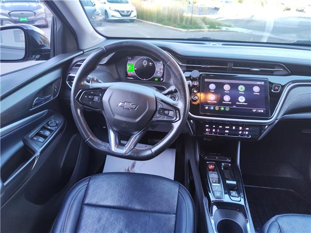 2022 Chevrolet Bolt EUV LT (Stk: R-22CHBBLA2664) in Calgary - Image 9 of 16