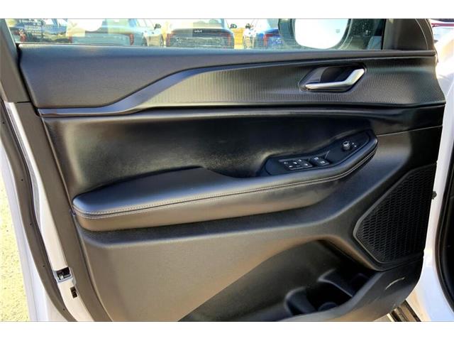 2024 Jeep Grand Cherokee Laredo (Stk: 24B3556) in Sherwood Park - Image 20 of 30