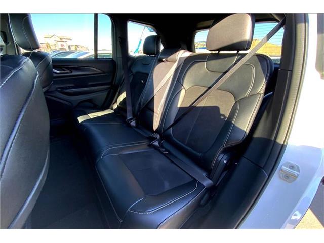 2024 Jeep Grand Cherokee Laredo (Stk: 24B3556) in Sherwood Park - Image 23 of 30
