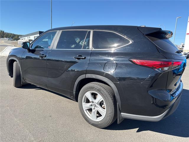2023 Toyota Highlander LE (Stk: S502323K) in Cranbrook - Image 3 of 18
