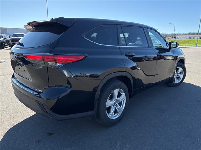 2023 Toyota Highlander LE (Stk: S502323K) in Cranbrook - Image 5 of 18