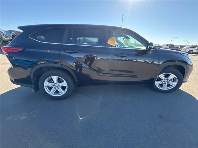 2023 Toyota Highlander LE (Stk: S502323K) in Cranbrook - Image 6 of 18