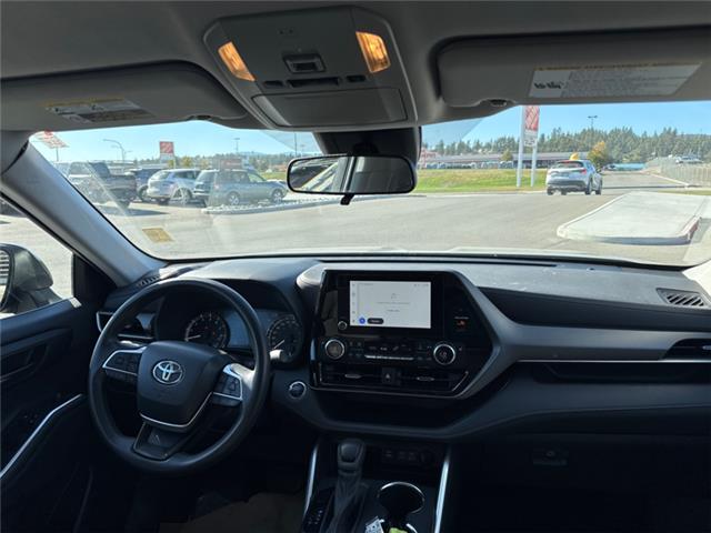 2023 Toyota Highlander LE (Stk: S502323K) in Cranbrook - Image 10 of 18