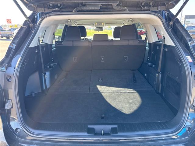 2023 Toyota Highlander LE (Stk: S502323K) in Cranbrook - Image 16 of 18