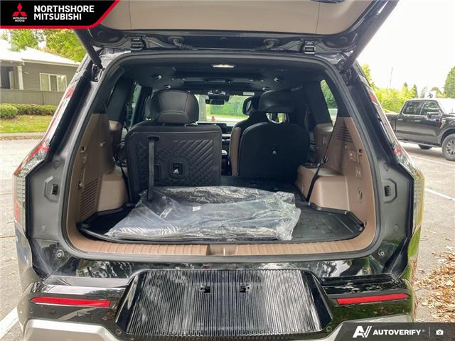 2025 Kia EV9 Land (Stk: Z059131) in North Vancouver - Image 10 of 23