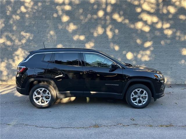 2026 Jeep Compass North (Stk: 26-0010) in Toronto - Image 3 of 15