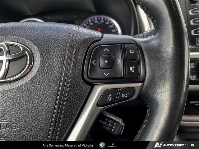 2017 Toyota Highlander Limited (Stk: 911470) in Victoria - Image 14 of 23