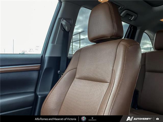 2017 Toyota Highlander Limited (Stk: 911470) in Victoria - Image 18 of 23