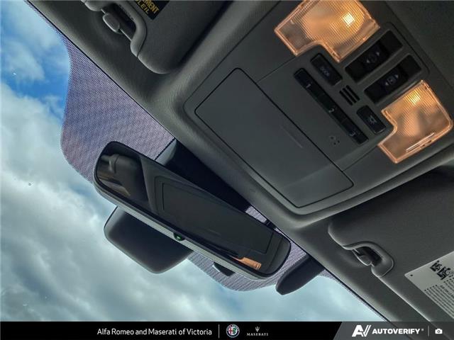 2017 Toyota Highlander Limited (Stk: 911470) in Victoria - Image 19 of 23