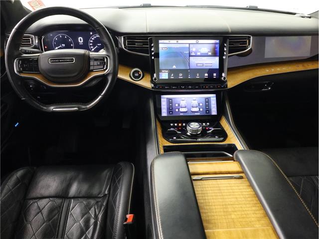 2022 Jeep Grand Wagoneer Series III (Stk: B20279) in Calgary - Image 13 of 26