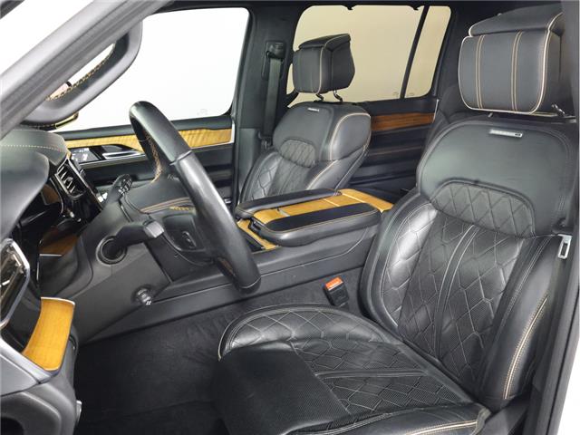 2022 Jeep Grand Wagoneer Series III (Stk: B20279) in Calgary - Image 16 of 26