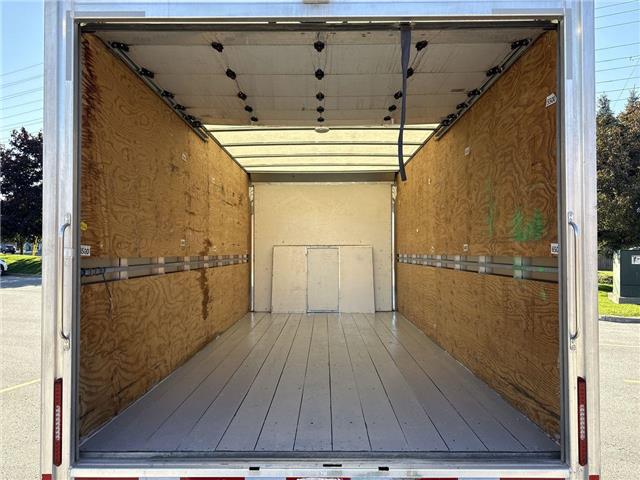2023 Ford E-450 Cutaway  (Stk: ATNP8344) in Vaughan - Image 22 of 33