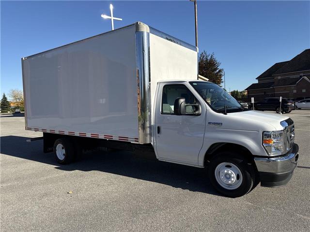 2023 Ford E-450 Cutaway  (Stk: ATNP8344) in Vaughan - Image 28 of 33