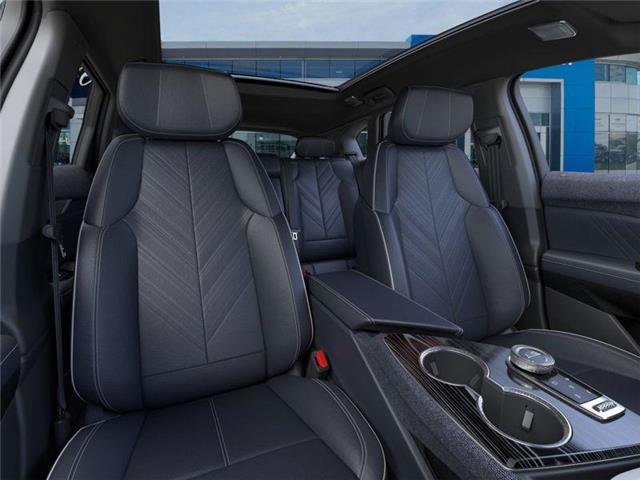 2025 Cadillac OPTIQ Sport (Stk: 250411) in London - Image 16 of 24