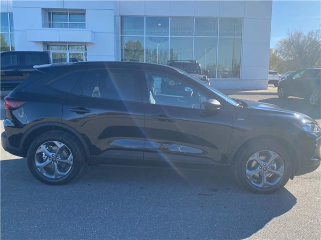 2026 Ford Escape ST-Line (Stk: 2026-03) in New Liskeard - Image 9 of 16