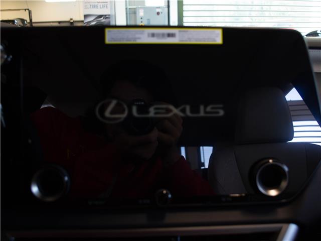 2025 Lexus RX 450h+ Base (Stk: 6904) in Kingston - Image 11 of 15