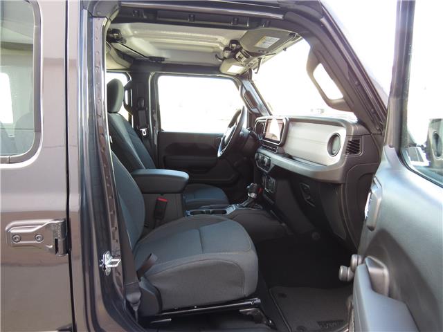 2024 Jeep Wrangler Sport (Stk: 7322) in Lac La Biche - Image 20 of 29