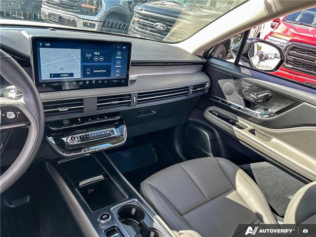2025 Lincoln Corsair Grand Touring (Stk: 250033) in Hamilton - Image 24 of 24
