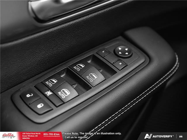 2026 Chrysler Pacifica Select (Stk: 26035) in Essex-Windsor - Image 16 of 26