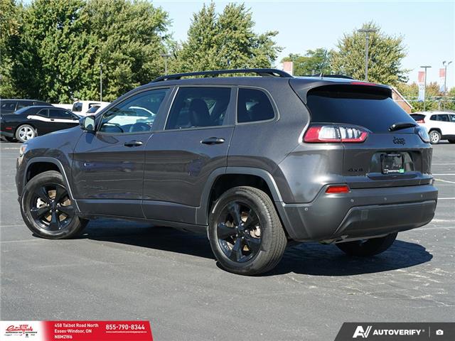 2023 Jeep Cherokee Altitude (Stk: 62530) in Essex-Windsor - Image 4 of 31