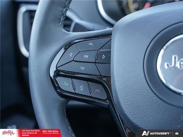 2023 Jeep Cherokee Altitude (Stk: 62530) in Essex-Windsor - Image 22 of 31