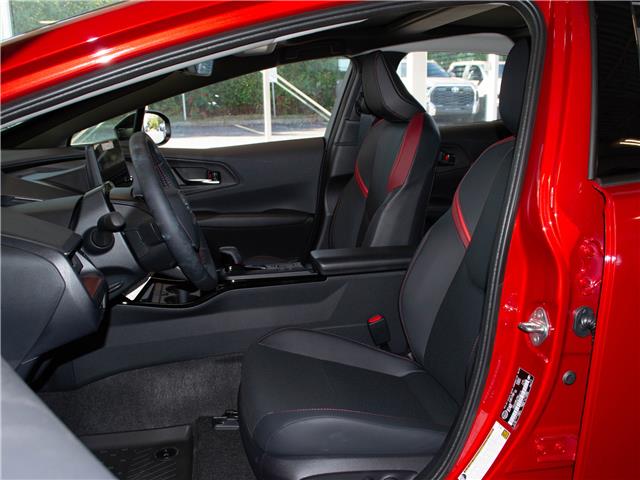 2026 Toyota Prius Plug-In Hybrid XSE (Stk: 26390) in Kingston - Image 8 of 15