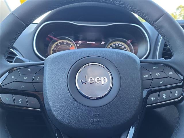 2023 Jeep Cherokee Altitude (Stk: 47160) in Windsor - Image 11 of 20