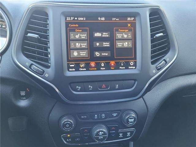 2023 Jeep Cherokee Altitude (Stk: 47160) in Windsor - Image 16 of 20