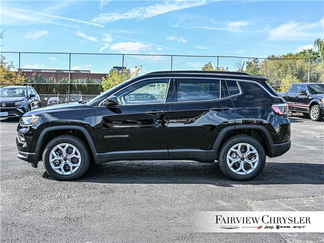 2026 Jeep Compass North (Stk: TT2458) in Burlington - Image 3 of 32