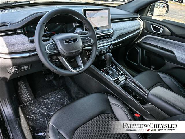 2026 Jeep Compass North (Stk: TT2458) in Burlington - Image 14 of 32