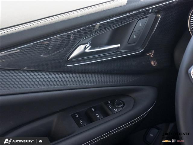 2025 Chevrolet Blazer EV LT (Stk: 2158-25) in New Hamburg - Image 13 of 29