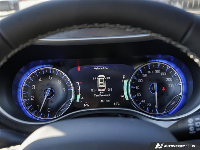 2026 Chrysler Grand Caravan SXT (Stk: T8003) in Hamilton - Image 15 of 25