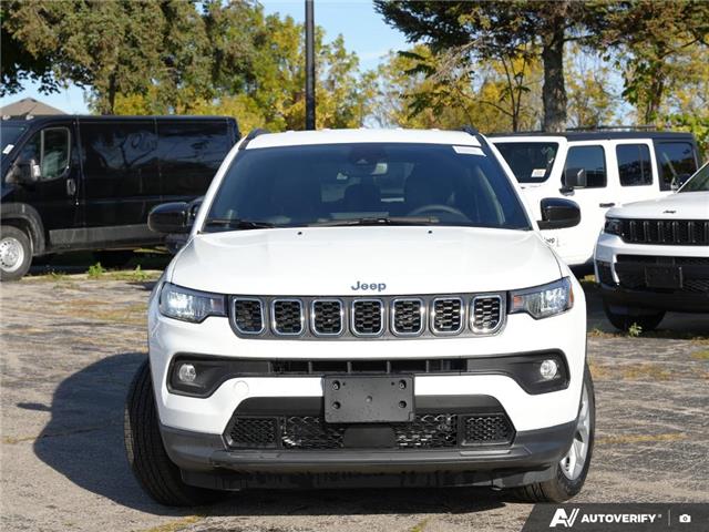 2026 Jeep Compass North (Stk: T3001) in Hamilton - Image 2 of 26