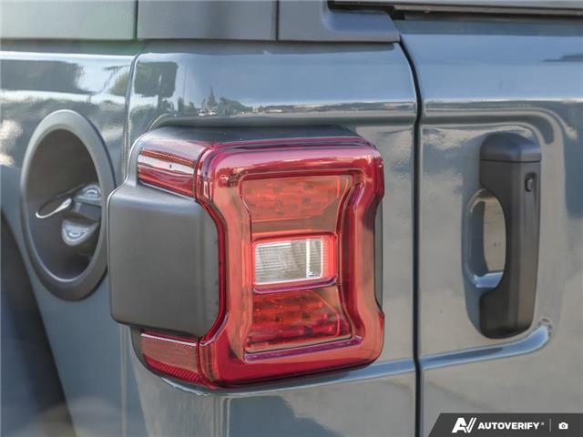 2026 Jeep Wrangler Sport (Stk: T1002) in Hamilton - Image 12 of 27