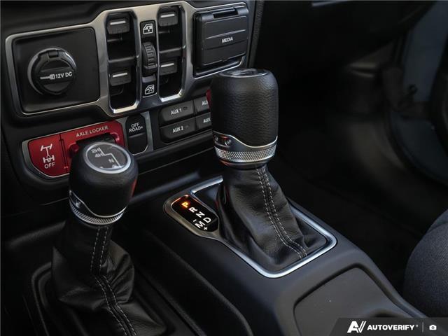 2026 Jeep Wrangler Sport (Stk: T1002) in Hamilton - Image 19 of 27