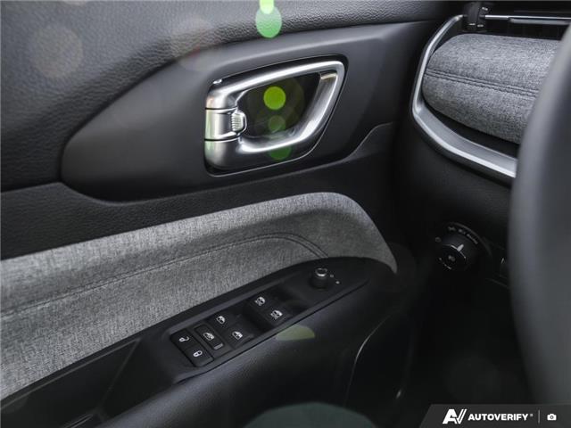 2026 Jeep Compass North (Stk: T3004) in Hamilton - Image 17 of 26