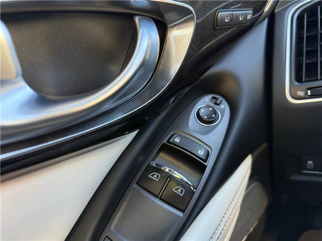 2017 Infiniti Q60 3.0T (Stk: C3365) in Regina - Image 16 of 22