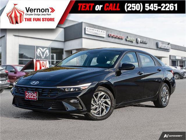2025 Hyundai Elantra Preferred - 5,969km