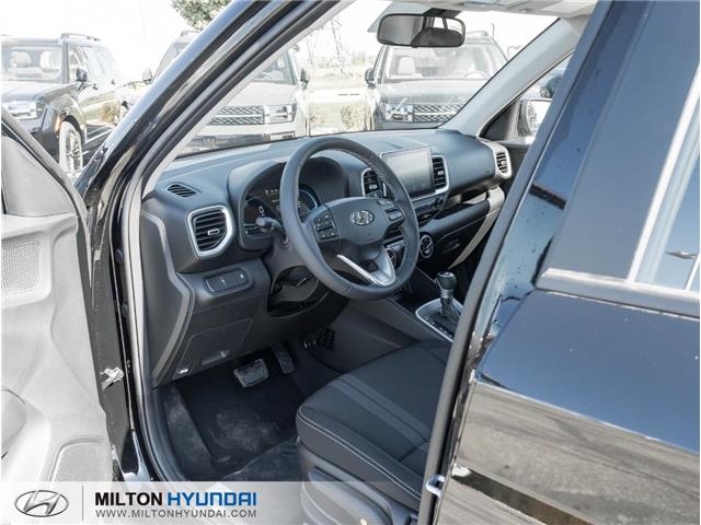 2026 Hyundai Venue Preferred (Stk: 423294) in Milton - Image 8 of 24